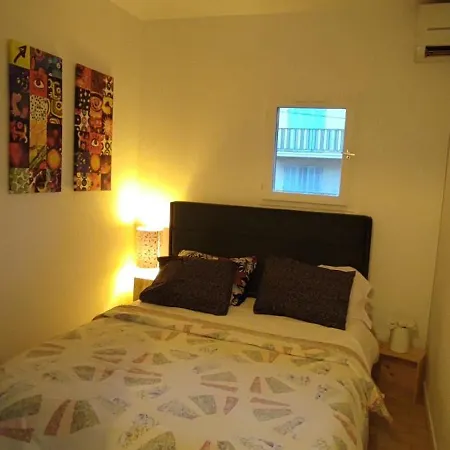 Plein Centre De Maxime Apartment